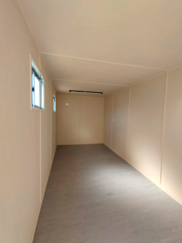 Vestidor en Contenedor 20 pies. Cód. 2104 - Imagen 2